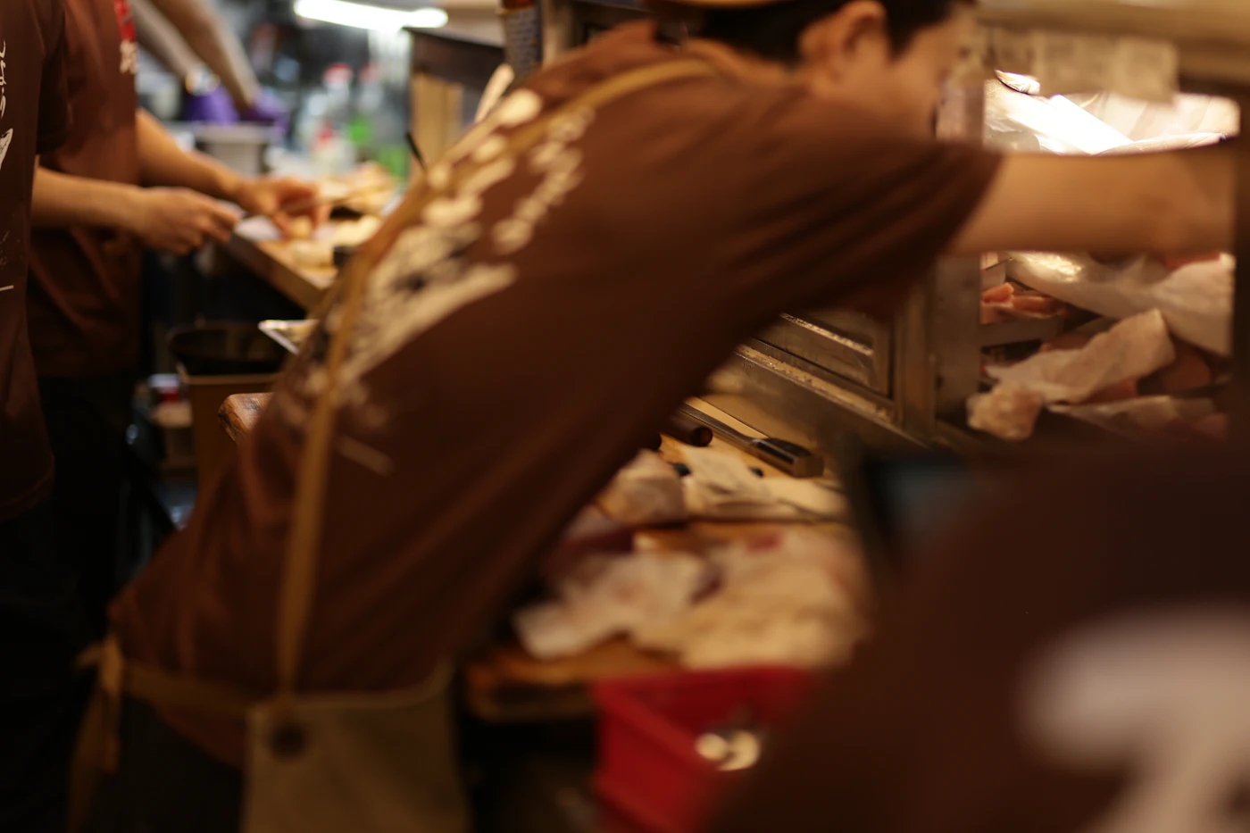廚房職人準備料理